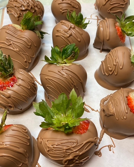 Chocolate Covered Strawberries - AVAILABLE FOR IN-STORE PICK UP ONLY