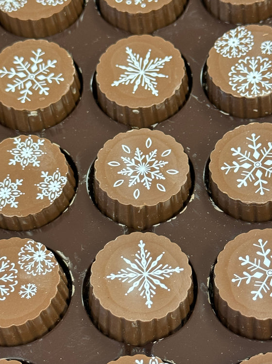 Gourmet Truffles: Snowflake