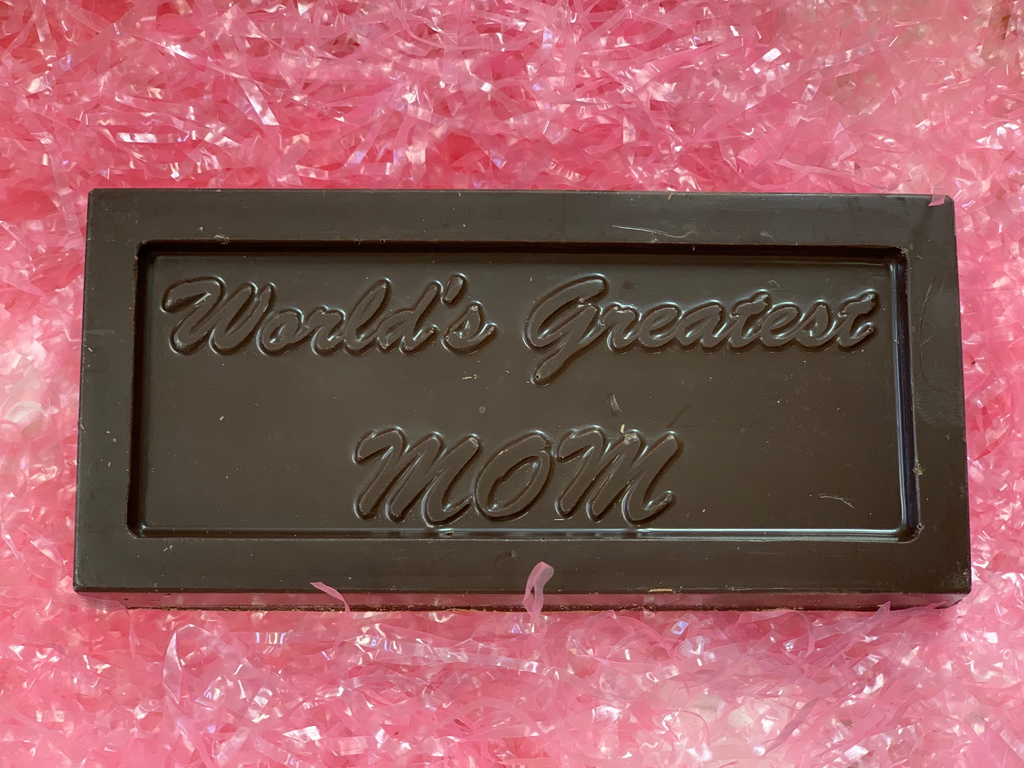 world's greatest mom dark chocolate bar
