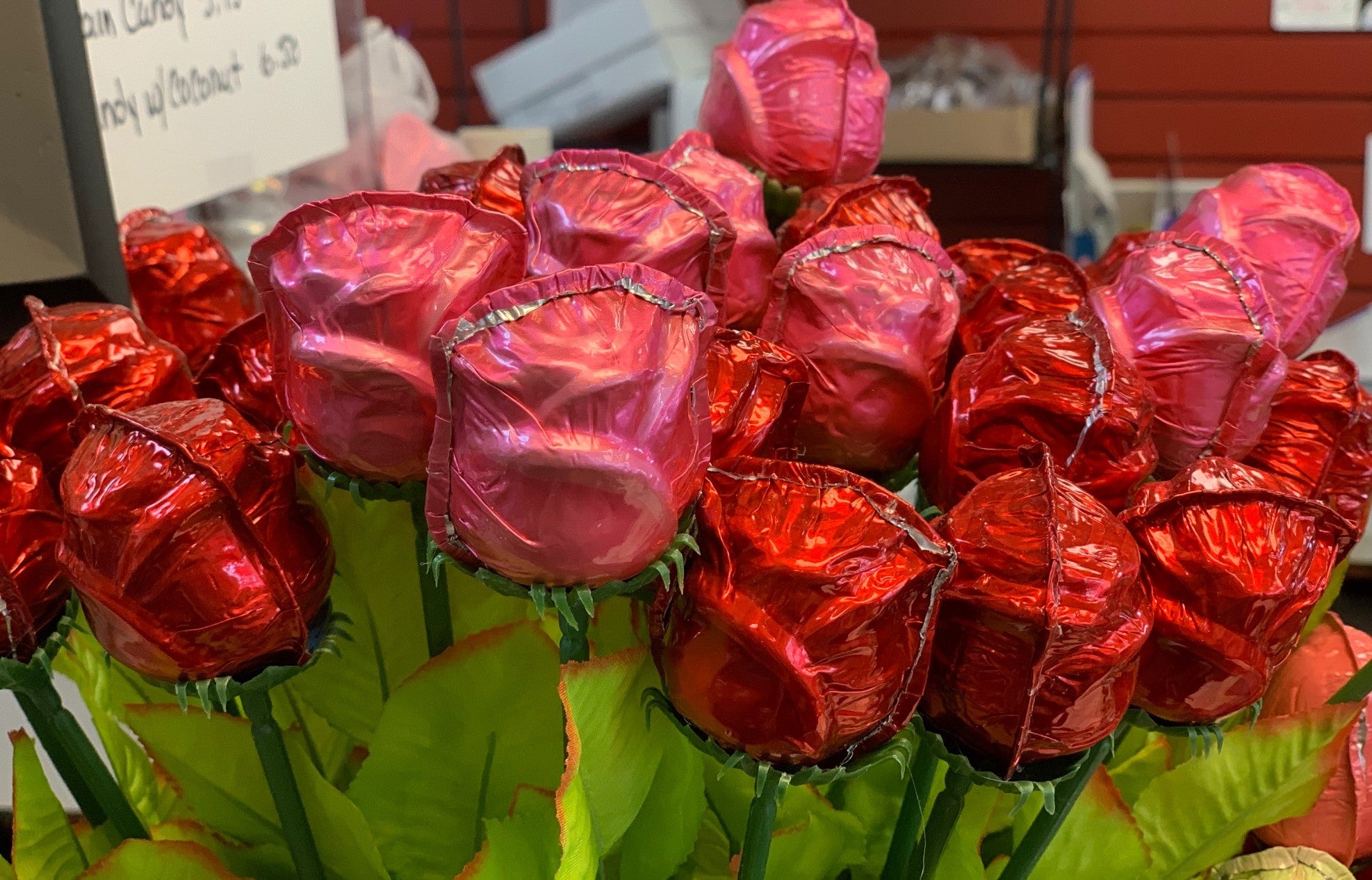 Long Stemmed Milk Chocolate Roses - Dayton Homemade Chocolates & Gift ...